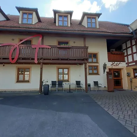 Rot Hotel Burgkunstadt