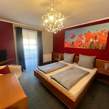 Rot Hotel Burgkunstadt